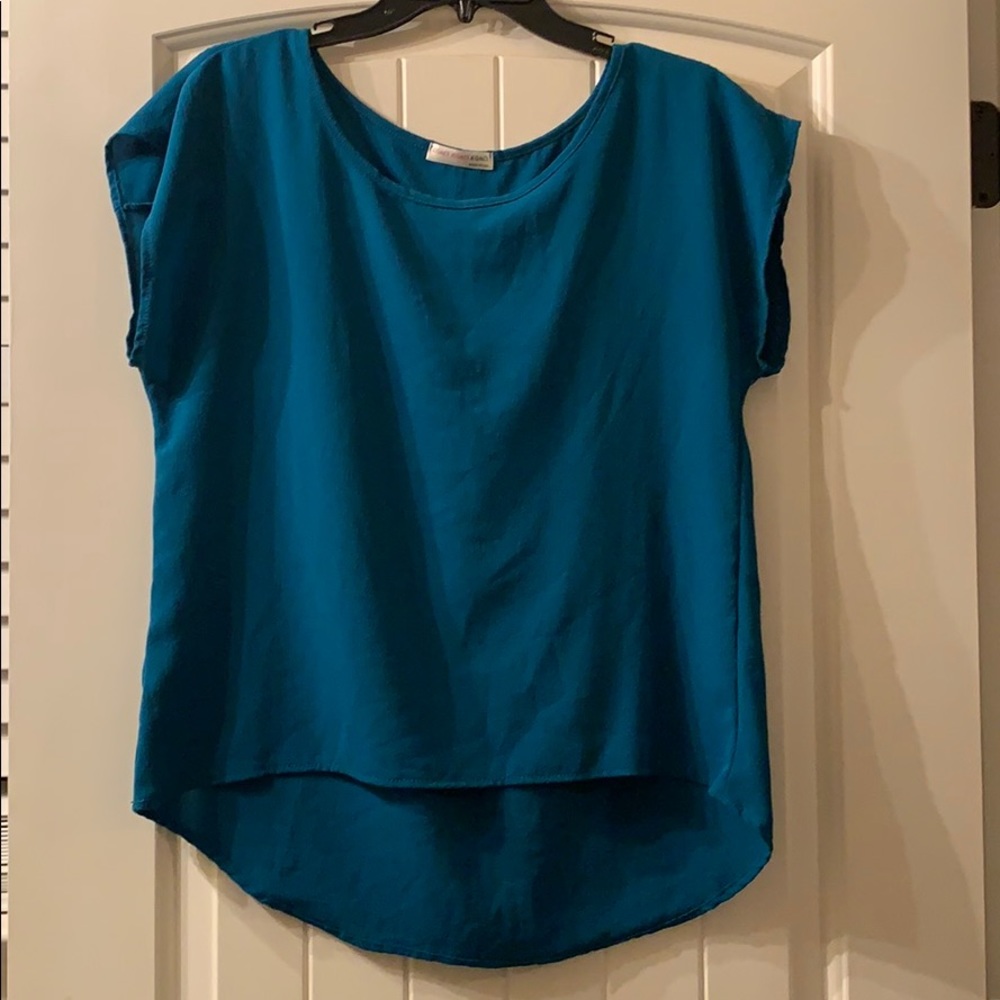 Blueish/green blouse